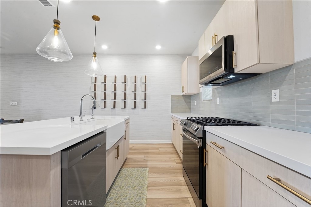 2941 W Lincoln Ave #3 - Photo 14
