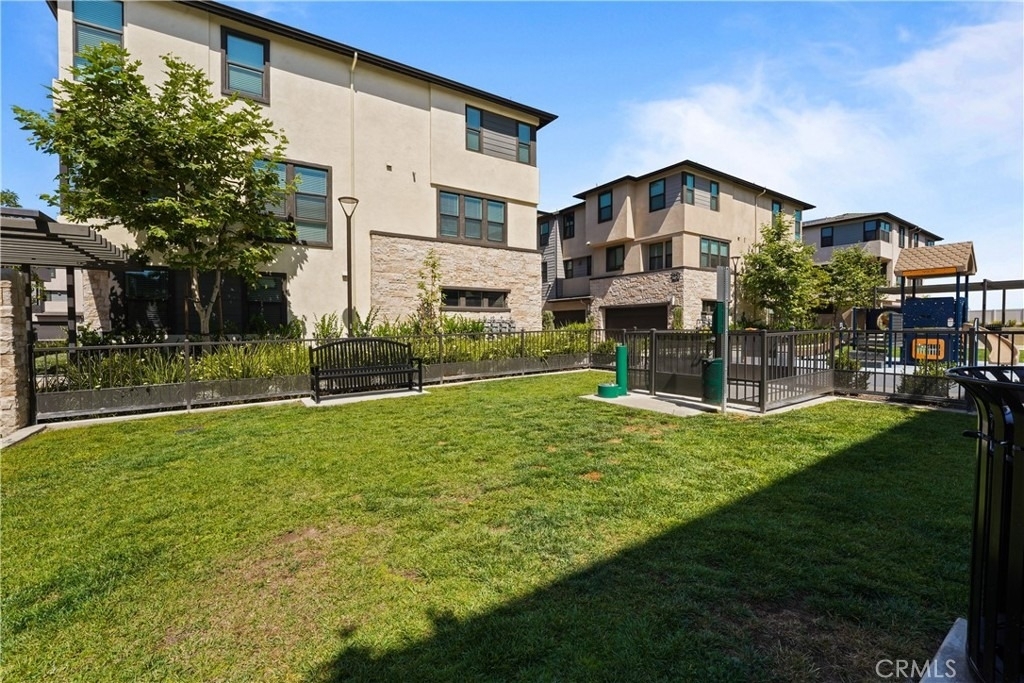 2941 W Lincoln Ave #3 - Photo 37