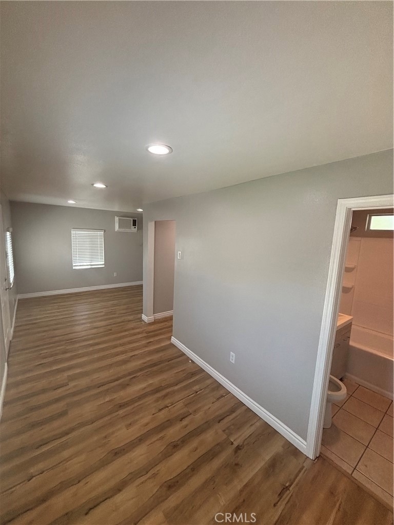 11405 Walnut - Photo 0