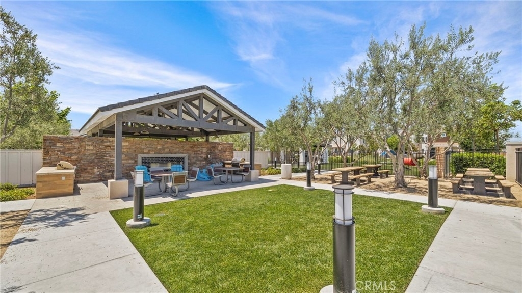 16282 Meadowhouse Avenue - Photo 42