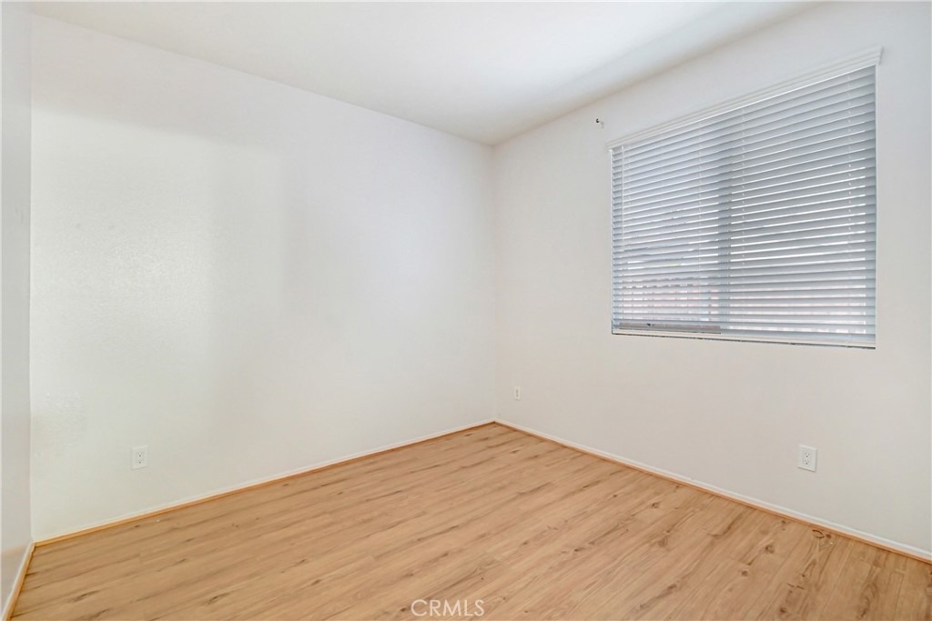 709 E Agape Avenue - Photo 9