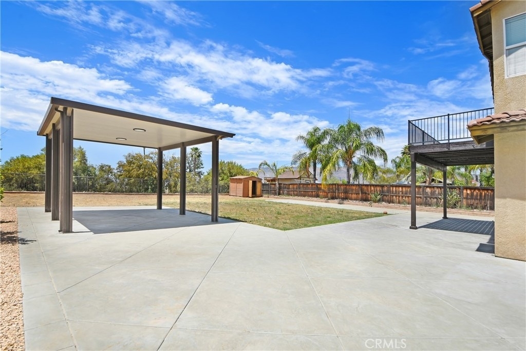 709 E Agape Avenue - Photo 5