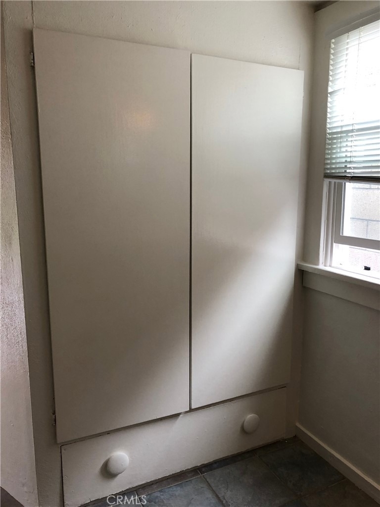 933 10th Street - Photo 11