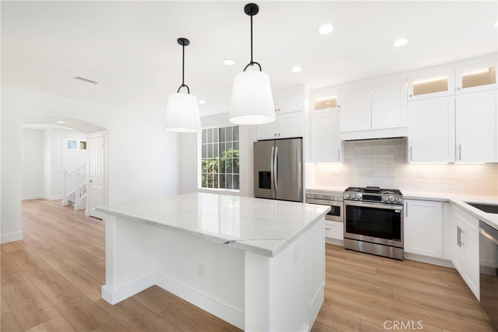 175 Kingswood - Photo 10