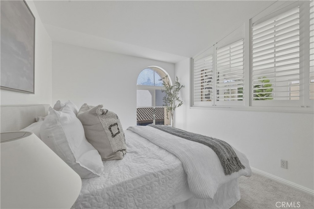 2960 Champion Way - Photo 9