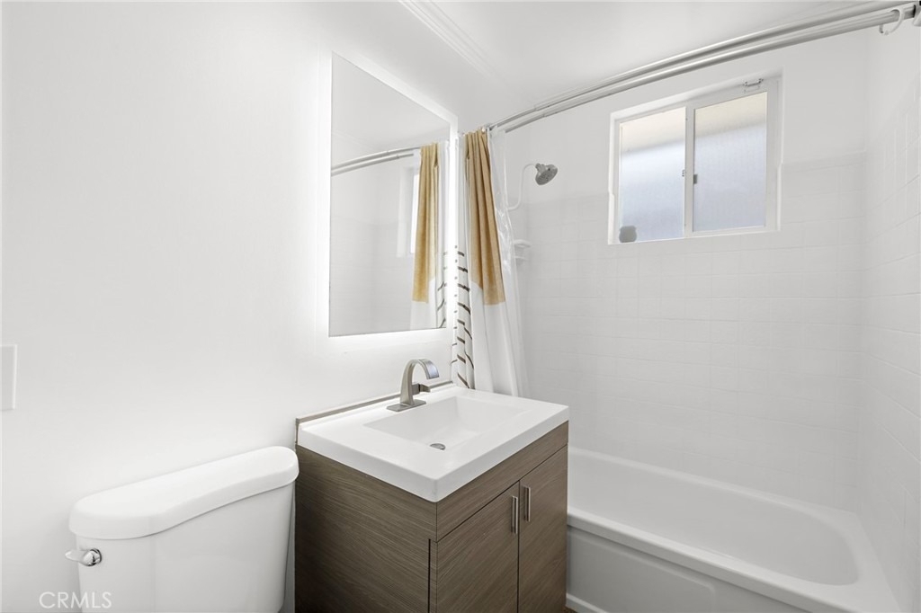 273 Cecil Place - Photo 10