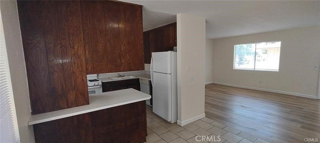 3890 N Lugo Avenue - Photo 7