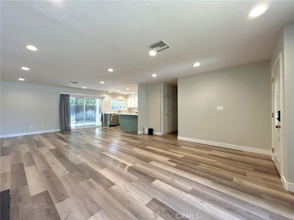 20 Ford Street - Photo 3