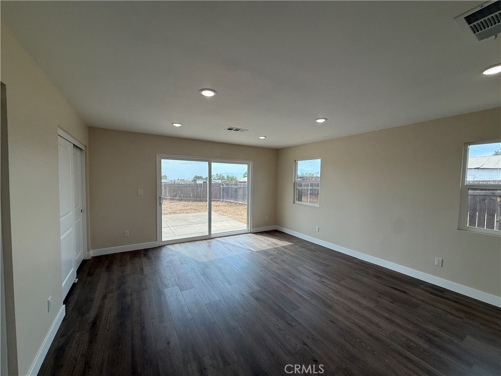 12914 2nd - Photo 24