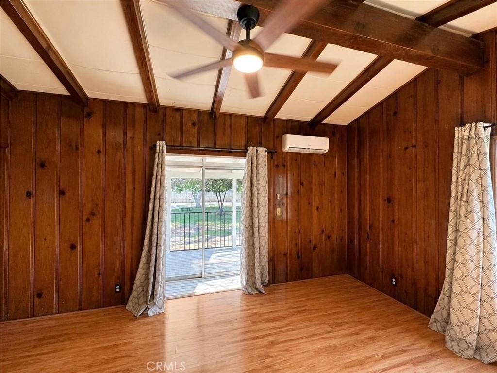 468 Jeffries - Photo 8