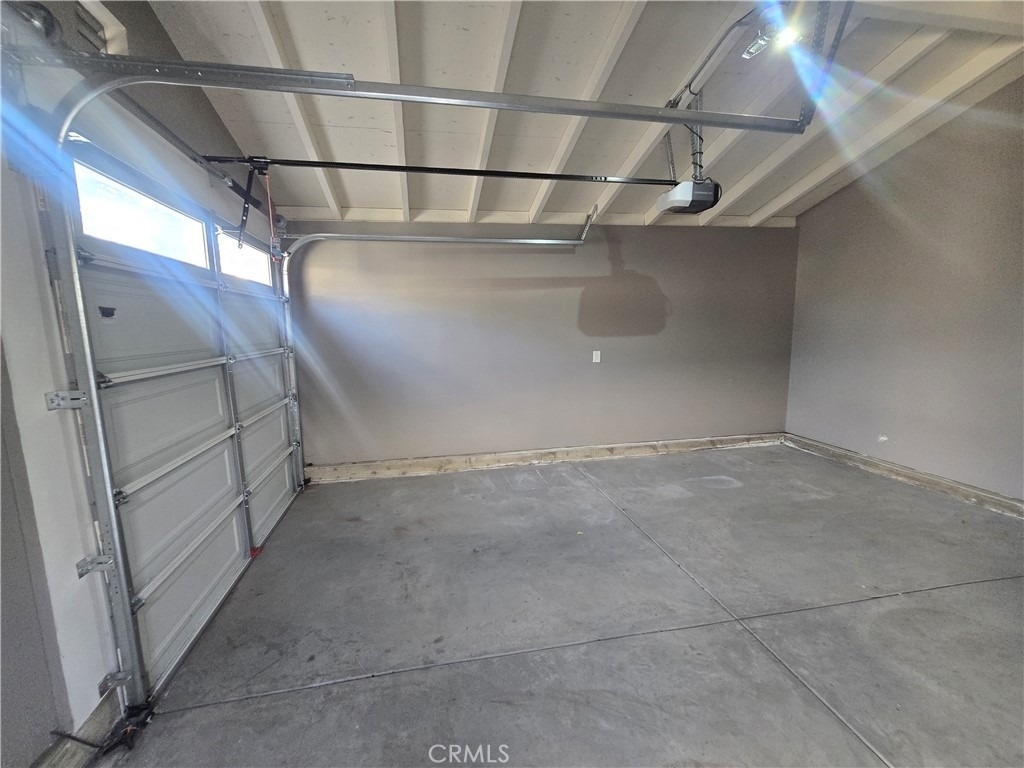 217 Belmont - Photo 7