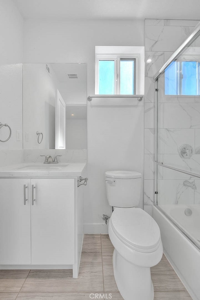 5852 Vineland - Photo 34