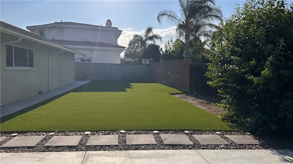 419 Robbins Drive - Photo 11
