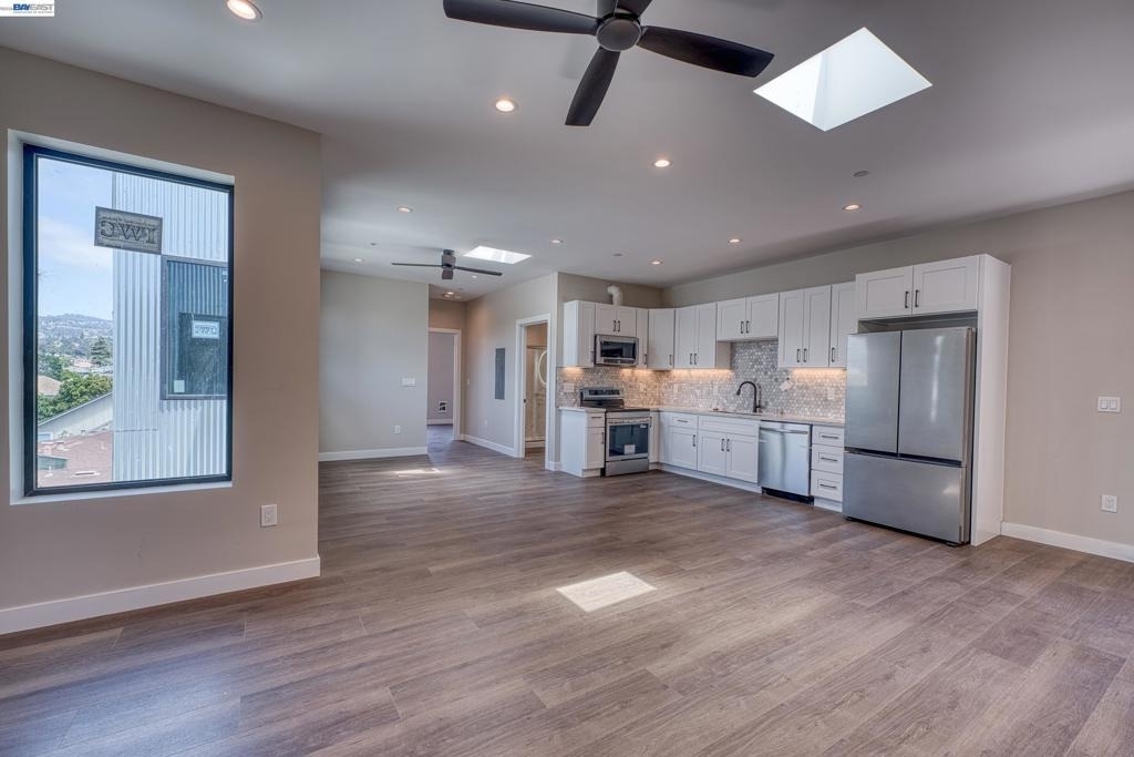 4202 Telegraph Ave - Photo 3