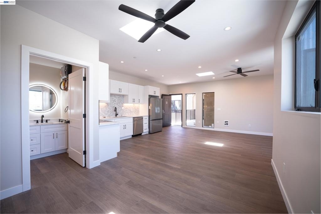 4202 Telegraph Ave - Photo 9