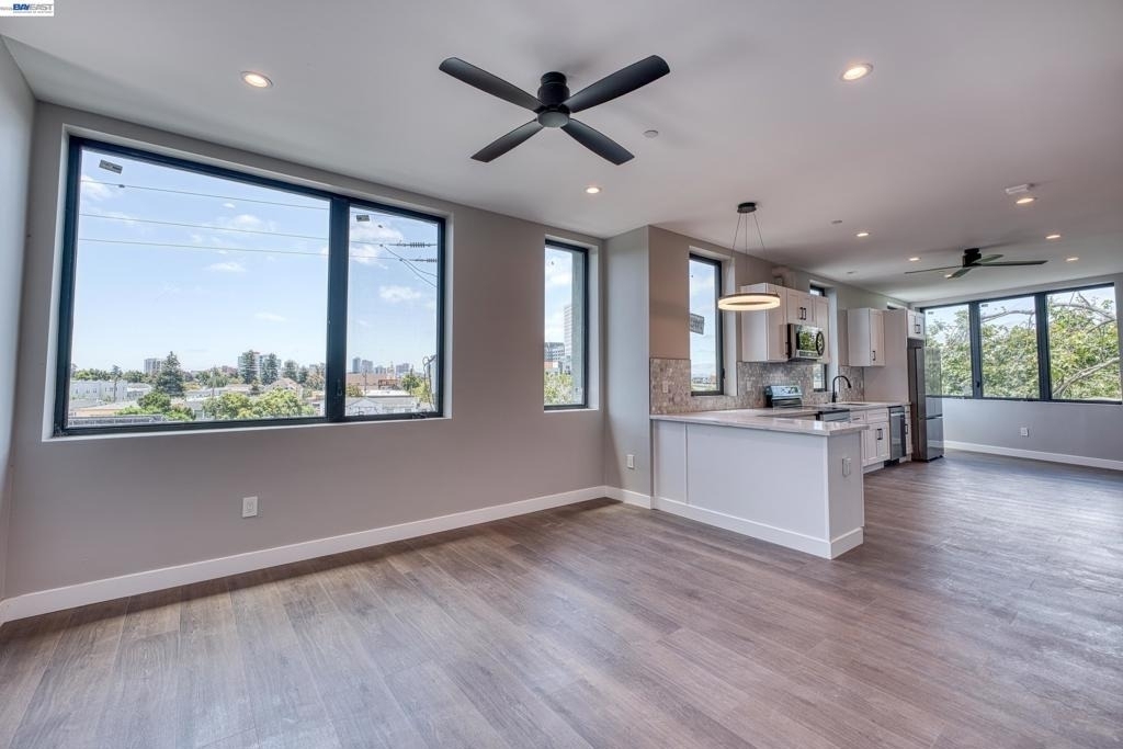 4202 Telegraph Ave - Photo 1