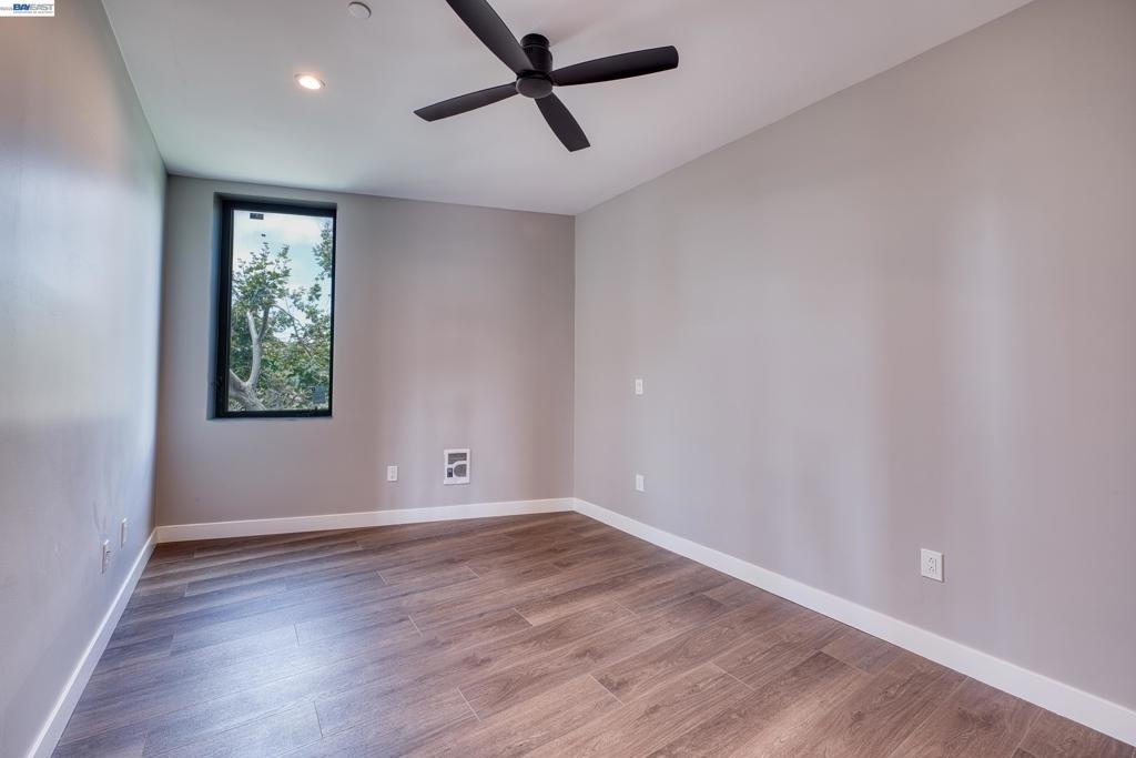 4202 Telegraph Ave - Photo 12