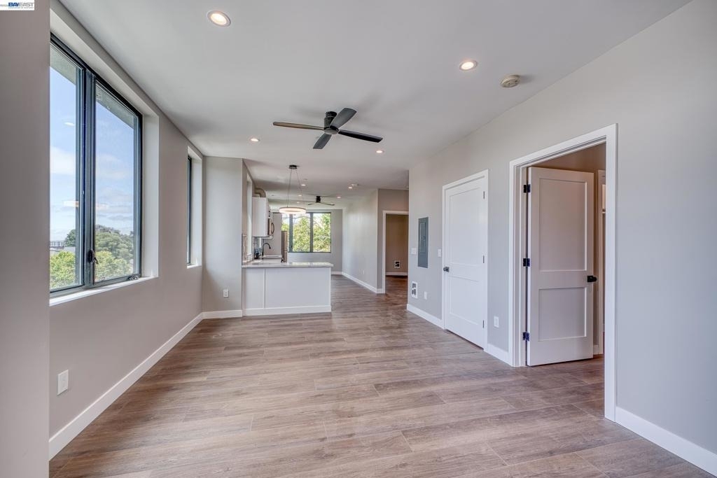 4202 Telegraph Ave - Photo 2