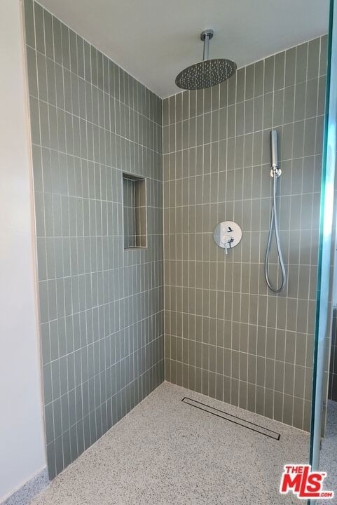 807 21st Street - Photo 16