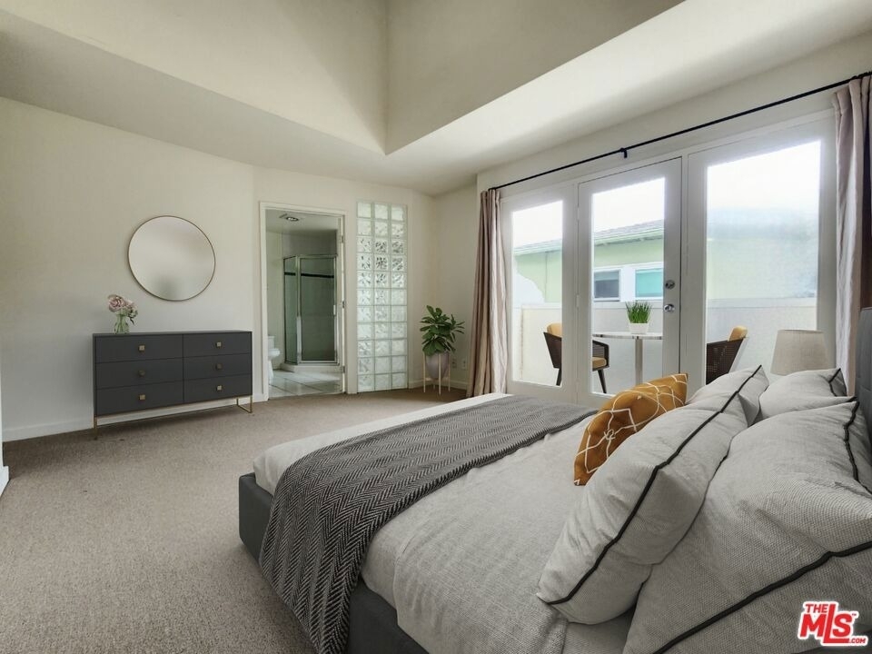 807 21st Street - Photo 21