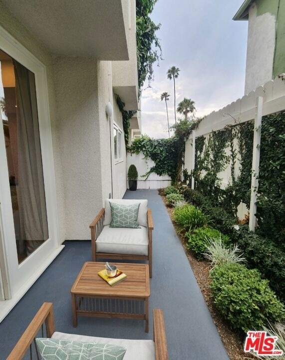 807 21st Street - Photo 3