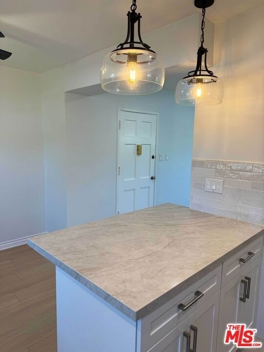 4125 1/2 W Toluca Lake Avenue - Photo 13