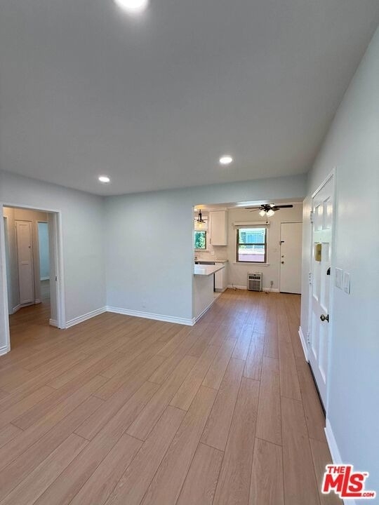 4125 1/2 W Toluca Lake Avenue - Photo 3