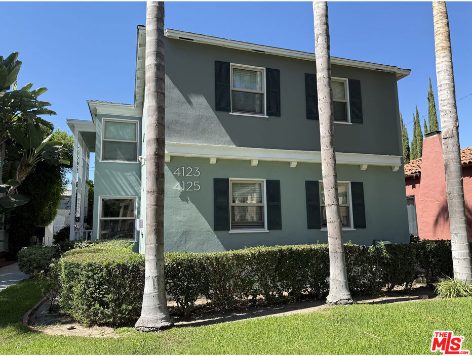 4125 1/2 W Toluca Lake Avenue - Photo 1
