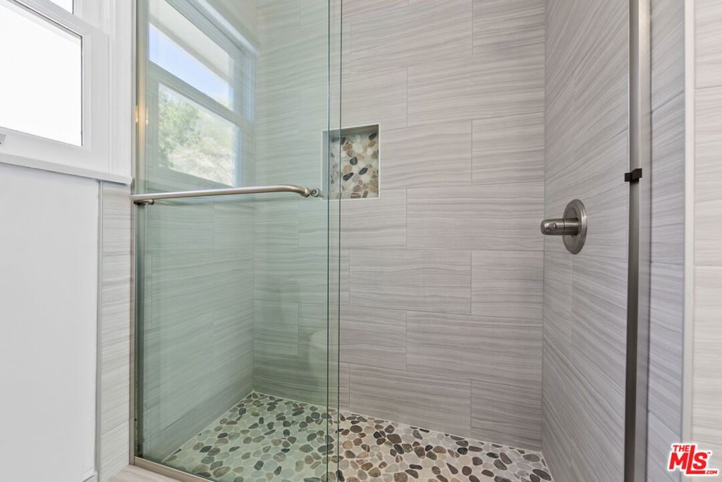 22607 Pacific Coast Highway - Photo 10