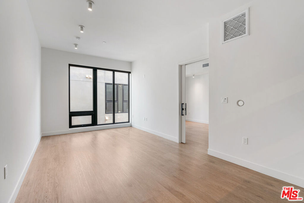 10700 Tabor Street - Photo 5