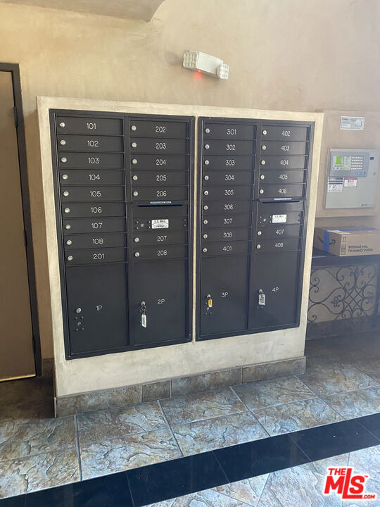1255 Federal Avenue - Photo 7