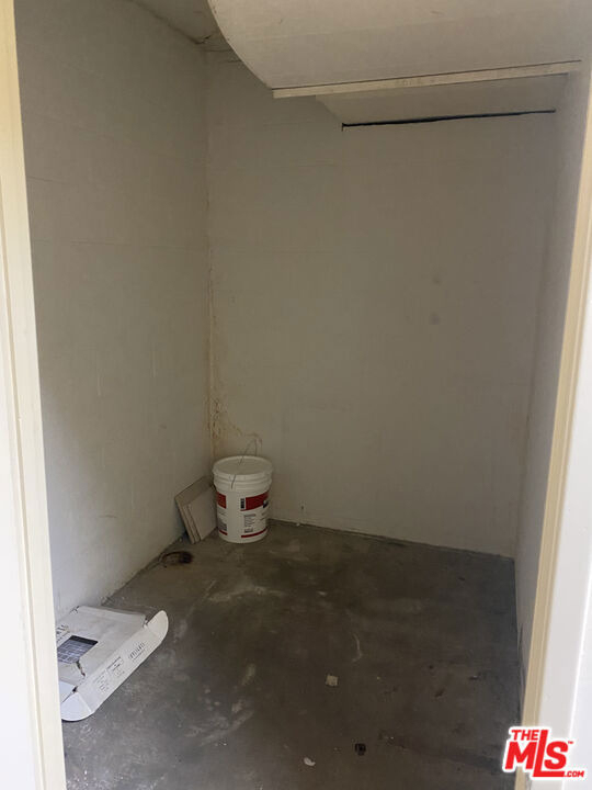 1255 Federal Avenue - Photo 30