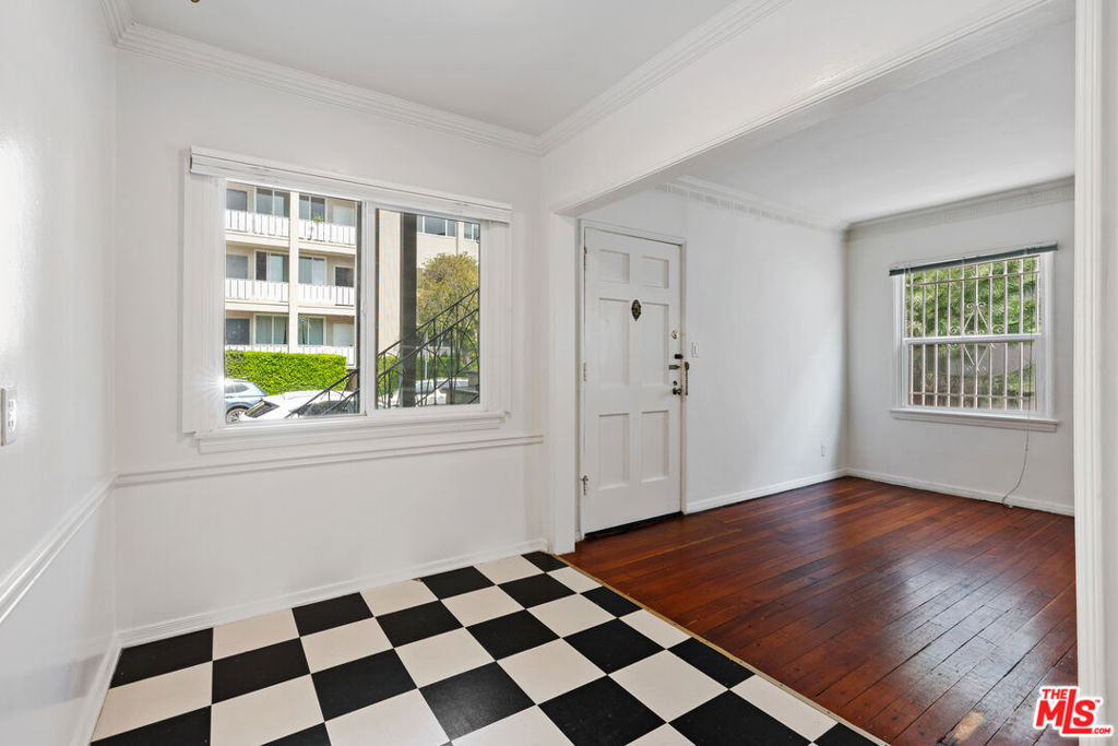 180 N Clark Drive - Photo 8