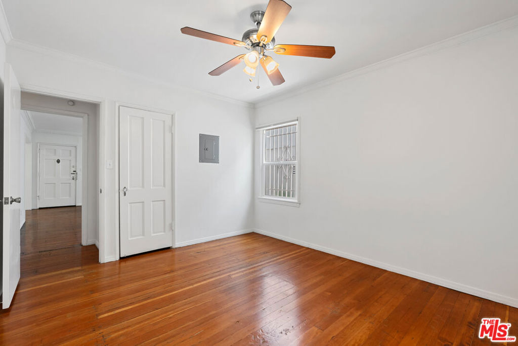 180 N Clark Drive - Photo 10