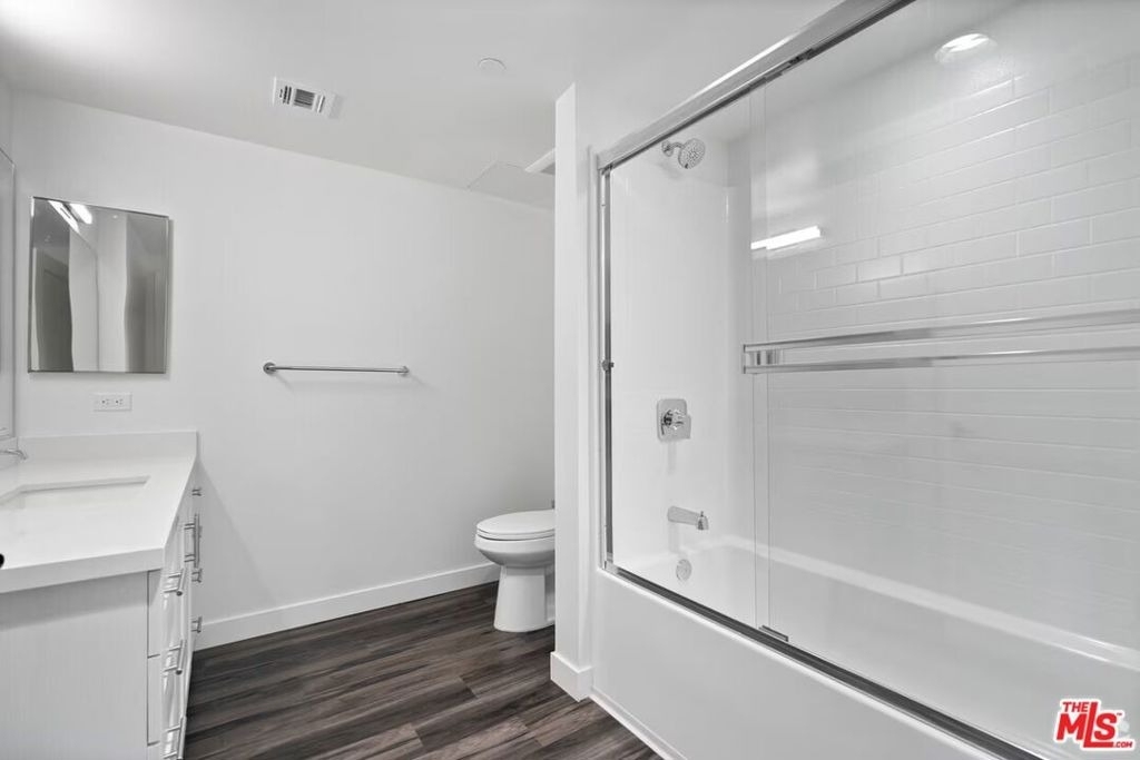 5020 Woodman - Photo 17