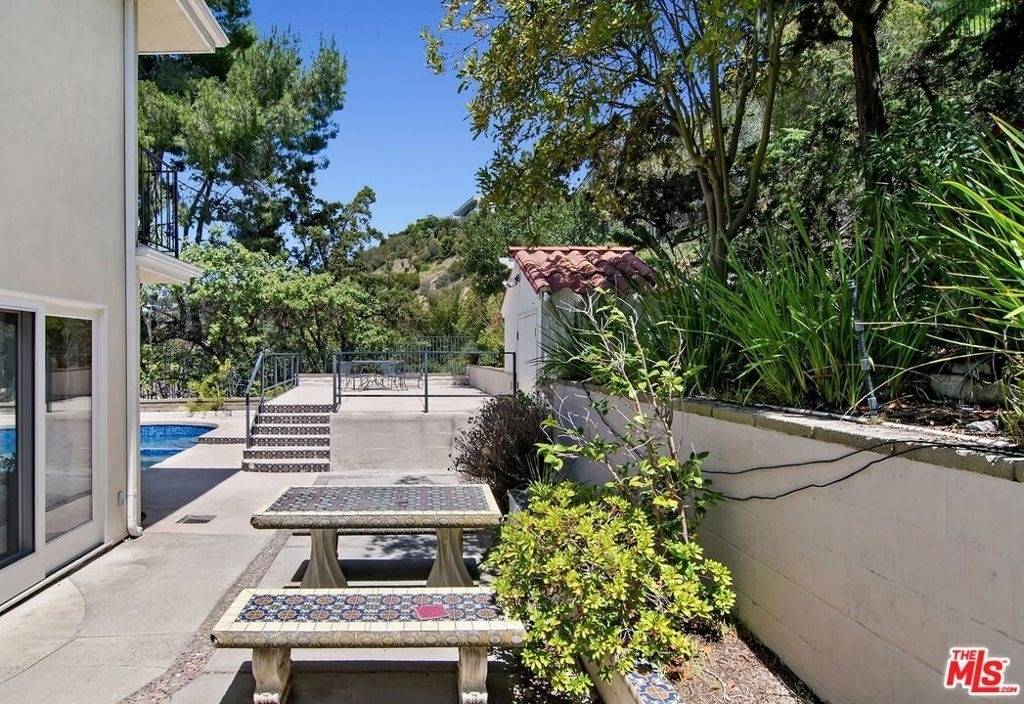 7863 Electra Drive - Photo 22