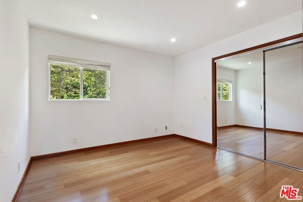 7863 Electra Drive - Photo 15