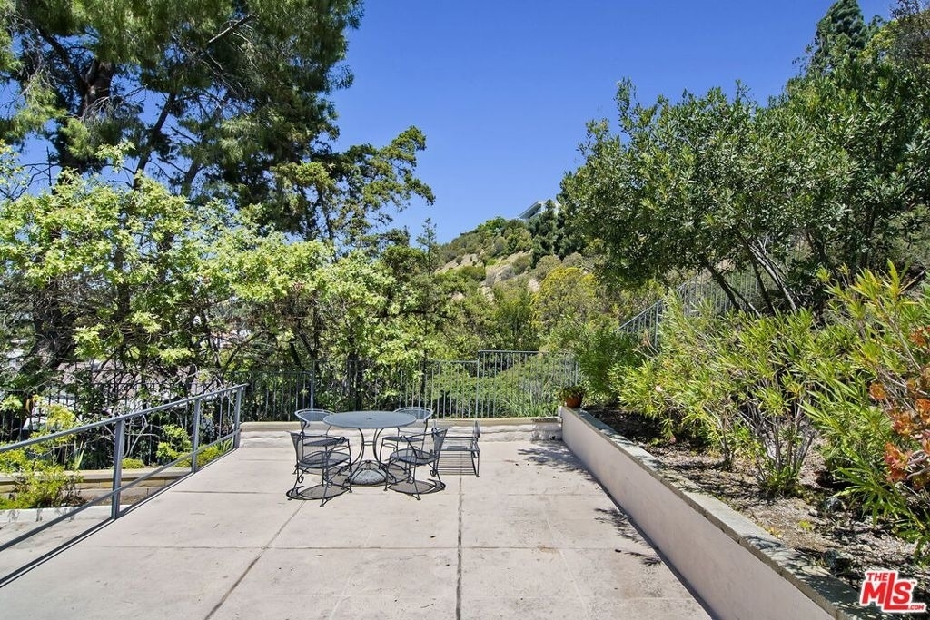 7863 Electra Drive - Photo 21