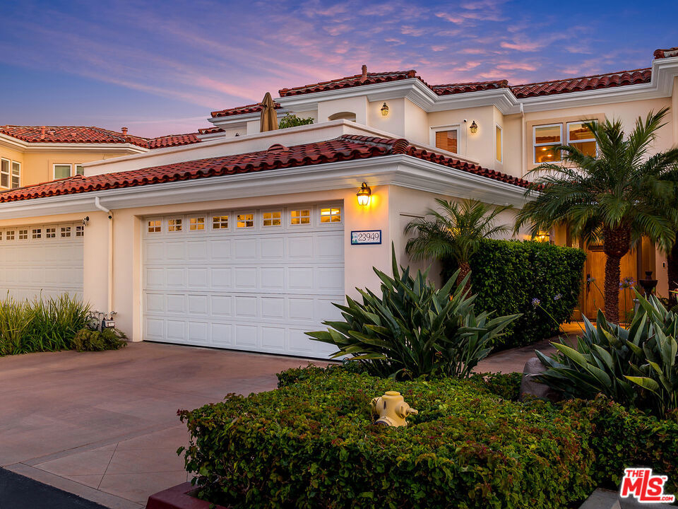 23949 De Ville Way - Photo 45