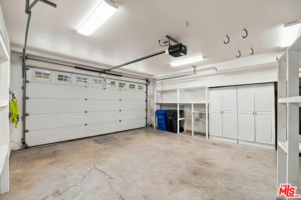23949 De Ville Way - Photo 41