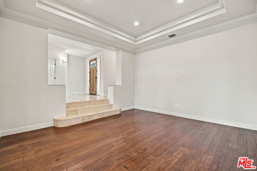 23949 De Ville Way - Photo 16