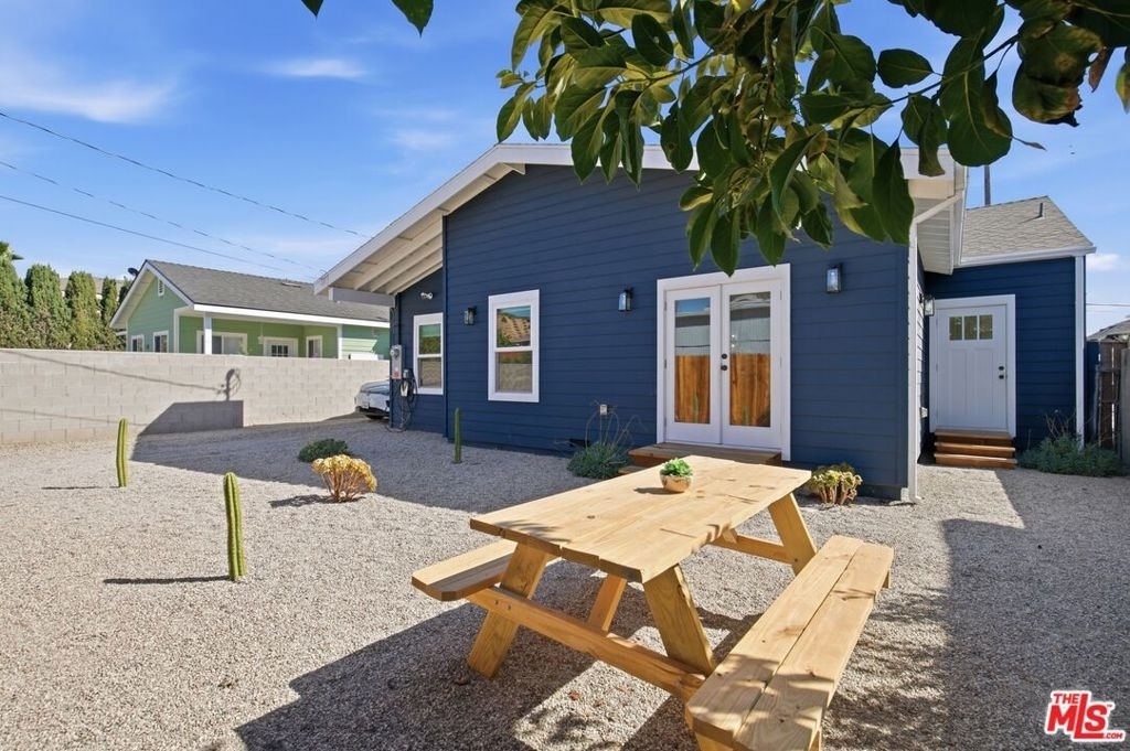 137 E Avenue 43 - Photo 24