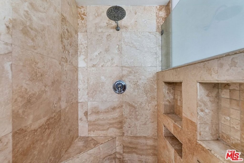 3740 Santa Rosalia Drive - Photo 6