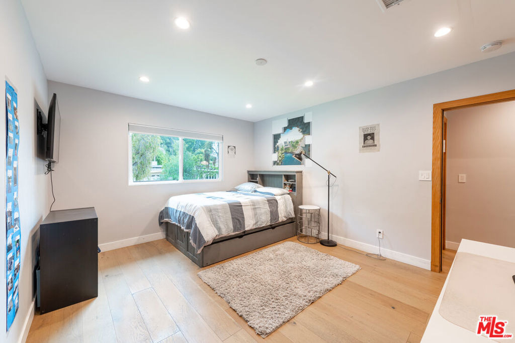 4629 Cerro Verde Place - Photo 15