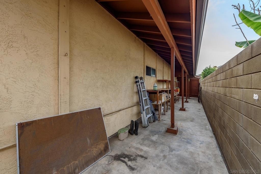 1045 Fuchsia Lane - Photo 27