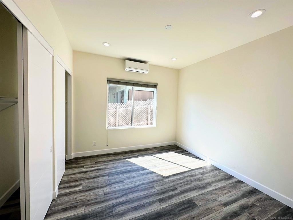426 Sloane Ave - Photo 16
