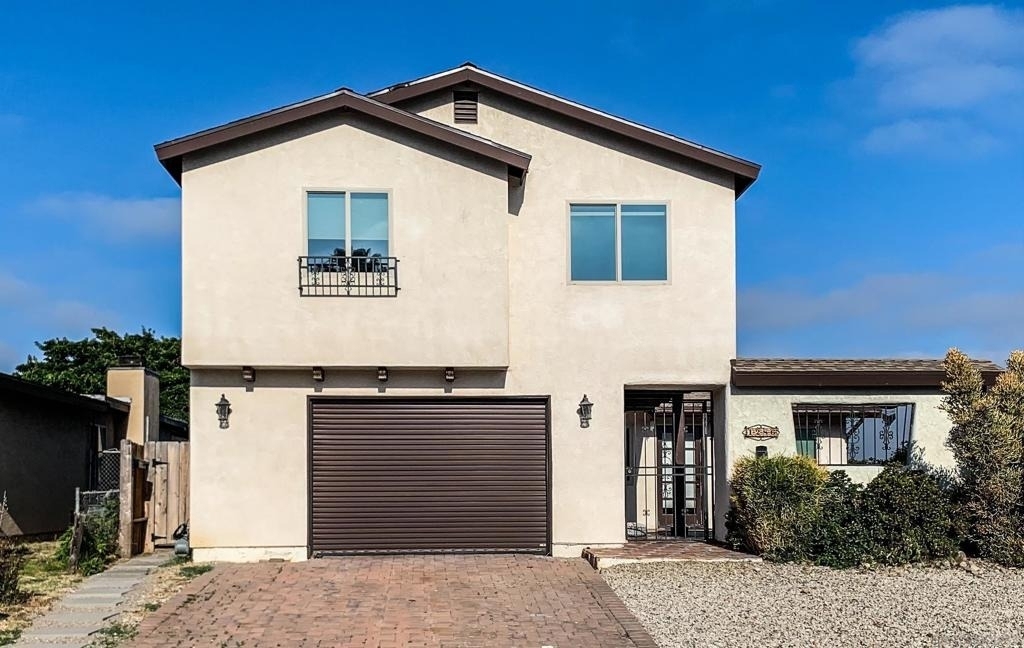 1286 Otono St - Photo 0