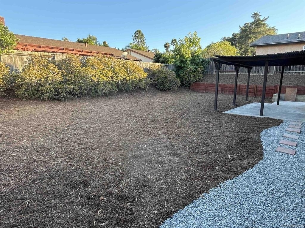 11385 Almazon St - Photo 18