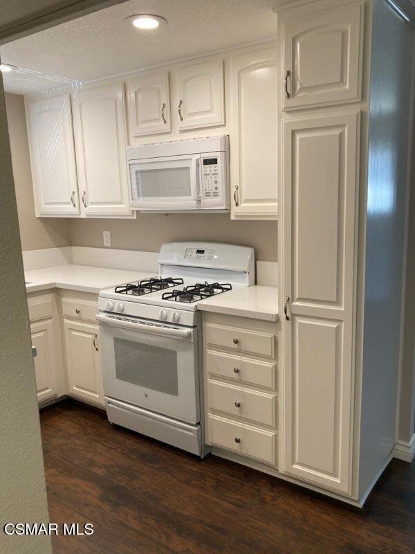 2075 Avenida Vista Del Monte - Photo 4