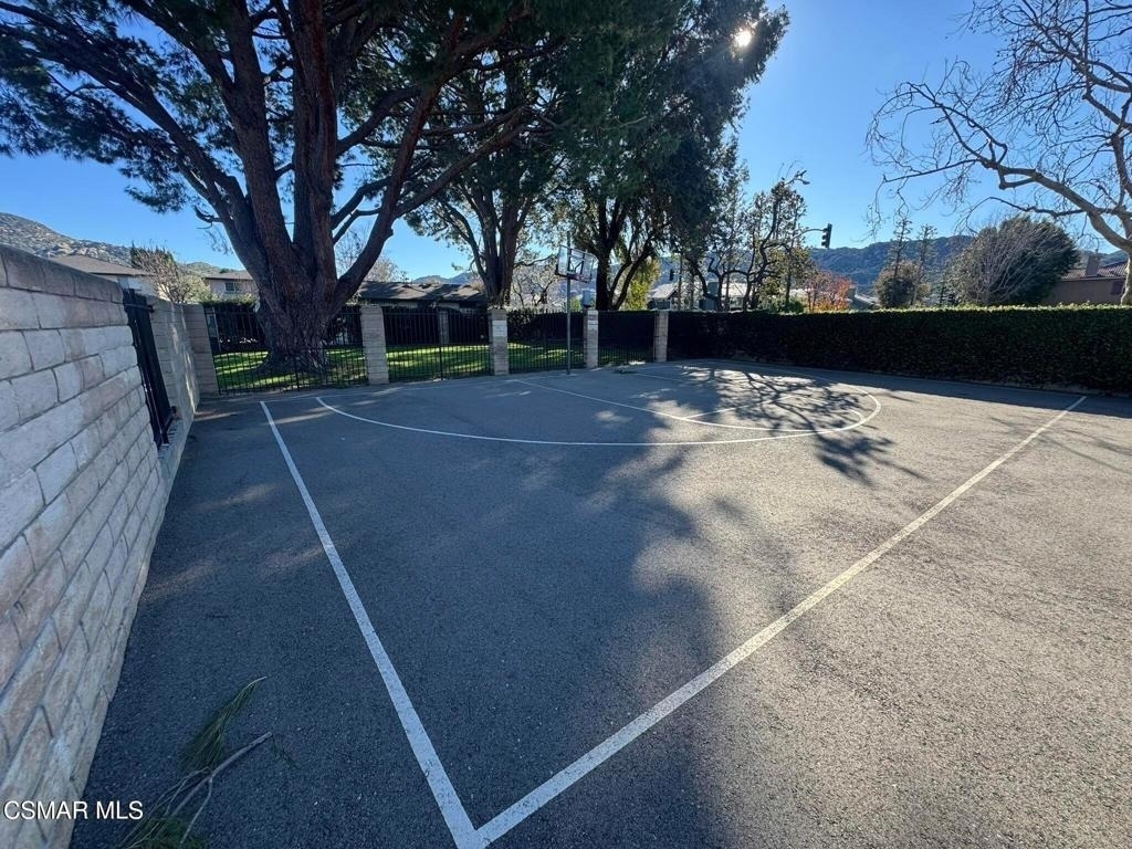2075 Avenida Vista Del Monte - Photo 9